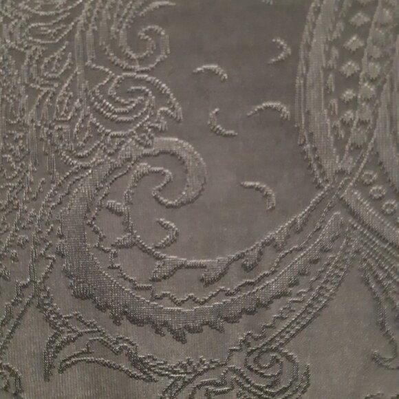 Slinky Black Jaquard Midi Skirt, elastic waist SiZE L - Picture 7 of 14